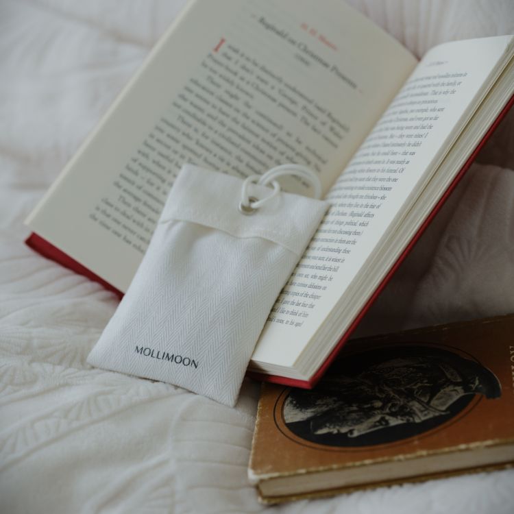 Natural Scented Bedside Sachet_Sound Asleep
